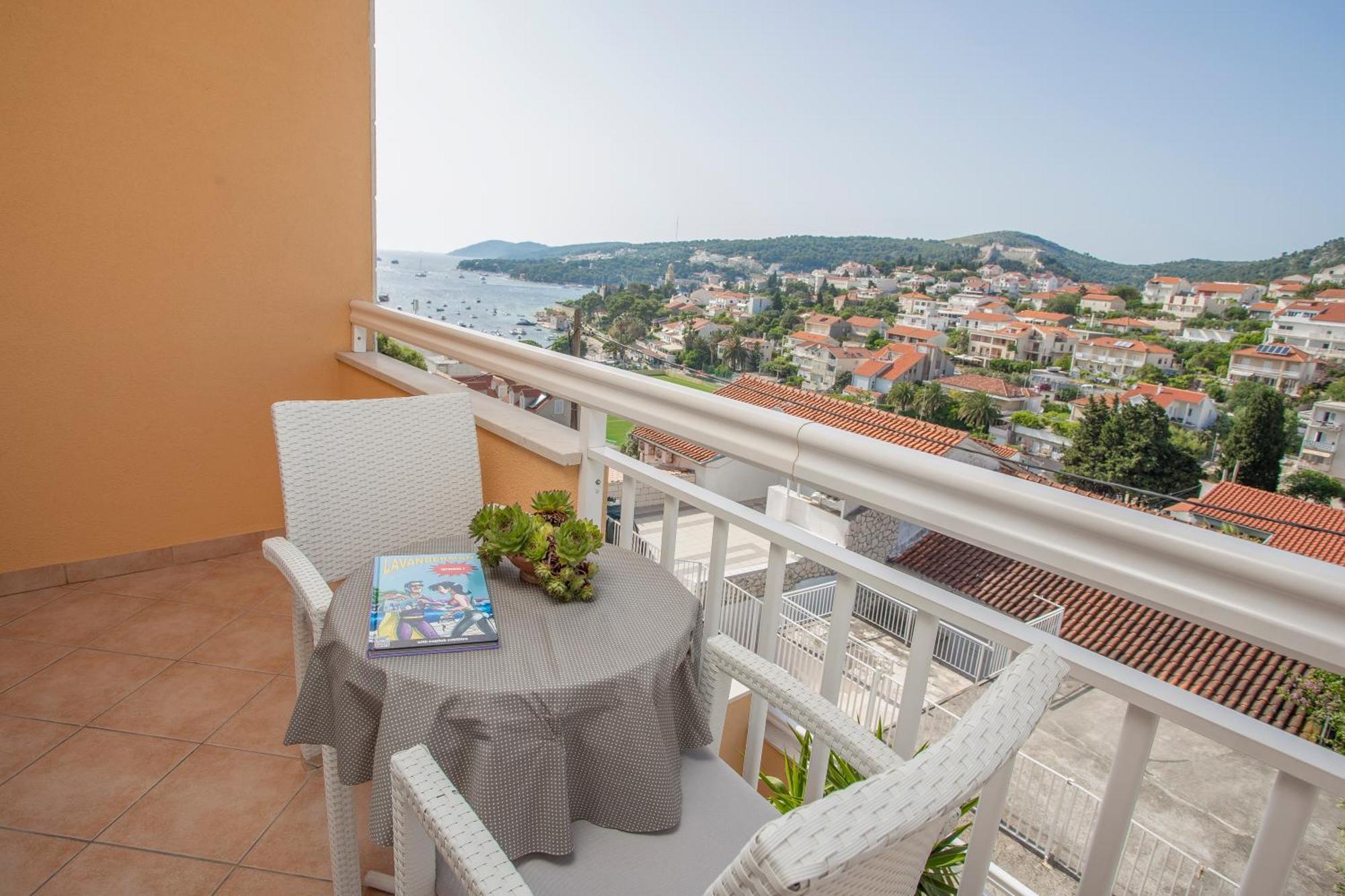 Apartments Sunny Elza Hvar Town Rum bild